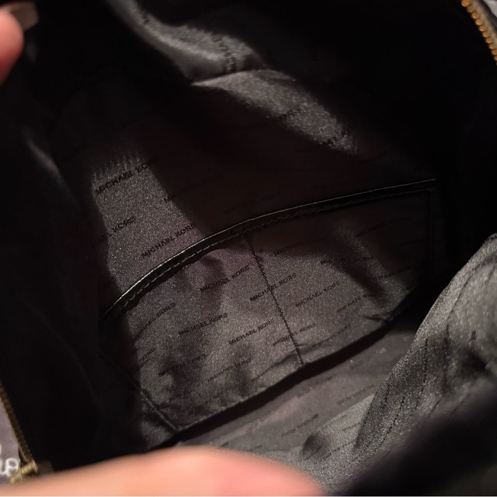michael kors rhea backpack - Picture 7 of 11